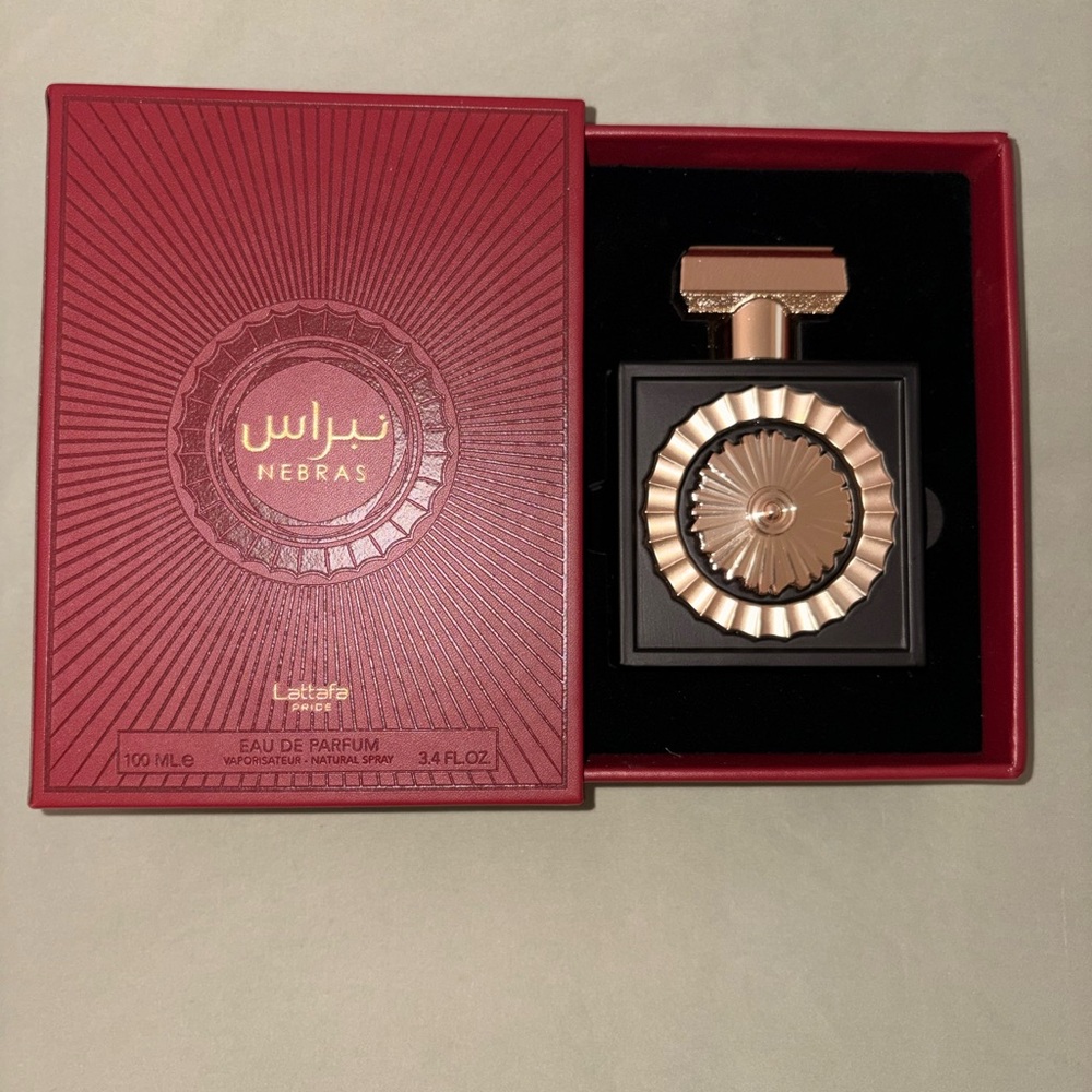 Lattafa Nebras Eau de Parfum - Gold and Black